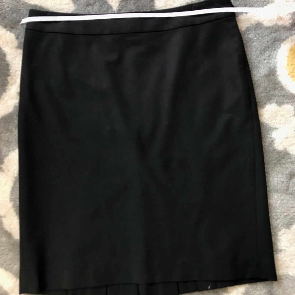 Ann Taylor black tailored skirt
